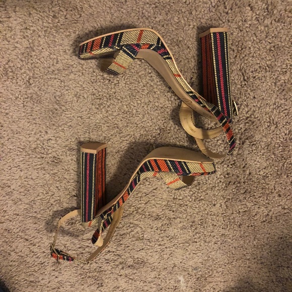 So Me Heels - Picture 2 of 4